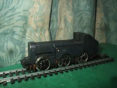 MAINLINE LNER J72 CHASSIS ONLY - No.4 (SPARES OR REPAIR) • £19.75