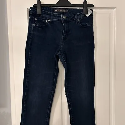 Ladies Demi Curve Levi Jeans 28/39 • £7.50