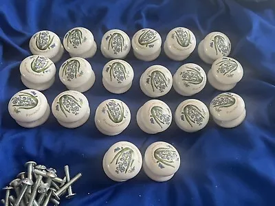 $28.95 • Buy LOT Of 20 Belwith Porcelain Cabinet Drawer Pulls P6106-H Hyacinthus Orientalis