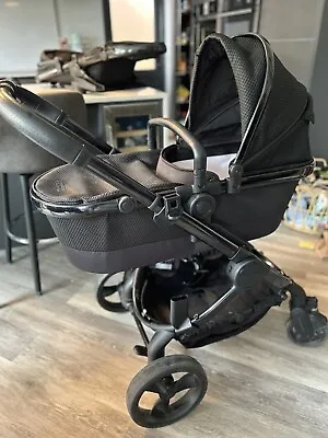 Icandy Peach 7 Designer Collection Cerium - Pushchair And Carrycot Full Black • £400