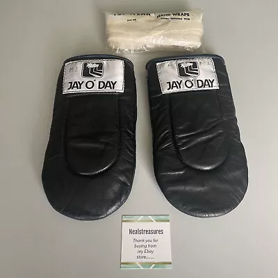 Gloves Boxing Speed Bag Training NEW HAND WRAPS Palm Grip L/R (no Weights) 4oz • $16.99