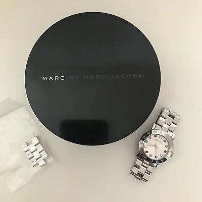 Marc Jacobs Watch Silver With Box In Great Condition • $39.99