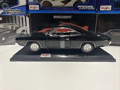 1969  Dodge Charger R/T - Black. 1/18 Scale Maisto Diecast Model - New In Box • $49.95