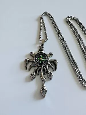 Compass Vintage Fashion Men Pendant Silver Necklace • $18.99