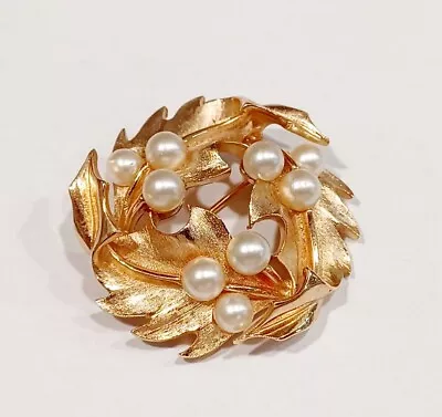 Beautiful Vintage Signed CROWN TRIFARI Gold Pearl Floral Leaf Brooch  • $29.99