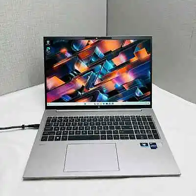 HP ZBook Firefly 16 Inch G10 Mobile Workstation PC I7-1370P 32GB 512GB SSD • $960