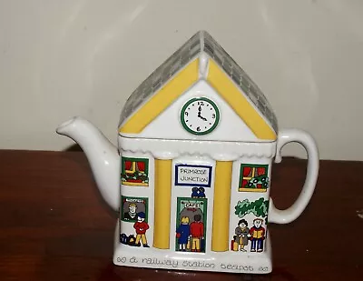 Wade Primrose Junction Railway Station English Life Teapot • £14