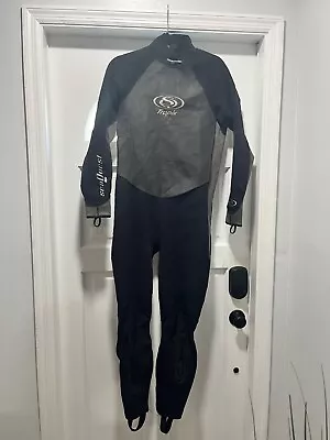 SeaQuest - Tropix Full Wetsuit Men Large • $50