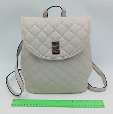F& F Ivory Cream Quilted Backpack Top Handle Shoulder Bag Size 23x28x14 Cm • £12