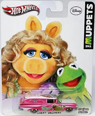 Hot Wheels '59 Chevy Delivery Miss Piggy & Kermit The Muppets #X8318 NRFP Pink • $35.70