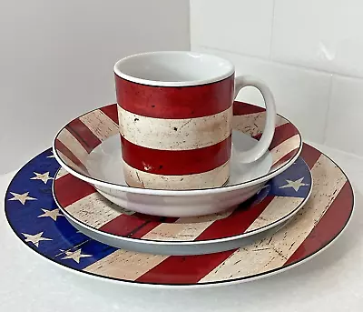 Sakura Colonial 4 Pc Dinnerware Place Setting USA Flag Warren Kimble EUC 1997 • $19.99