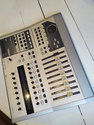 Yamaha O1x Digital Mixing Desk 8 Channel • £119
