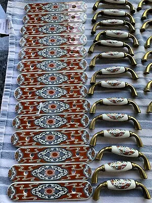$200 • Buy 22 - Antique Belwith 1985 Painted Ceramic Drawer Pulls And Back Plates