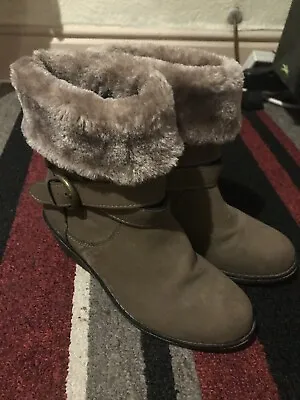 Mantaray Winter Boots Size 3 • £12.99