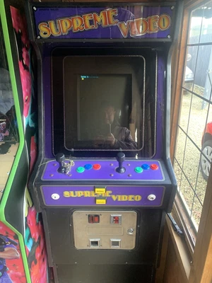 £450 • Buy Arcade Machine Coin Operated