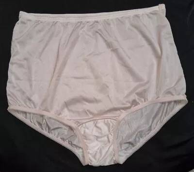 Vintage Vanity Fair 100% Silky Nylon Panties Lt Pink 7 37-38 • $5.99