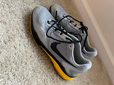 Mens Nike Livestrong Shoes- Special Edition US Shoe Size 10.5 • $50