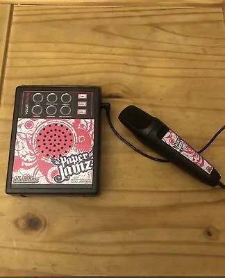 PAPER JAMZ Pro Series Effects Amp With Microphone VGC • £10