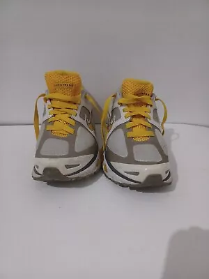 Nike Livestrong Flywire Mens Shoes 417640-081. Size 6.5 White And Yellow  • $15