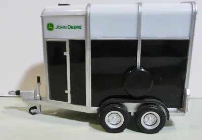 John Deere / Ertl / Britains / Plastic Horse Trailer (2006) • $12