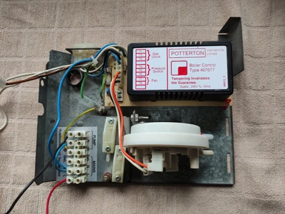 £30 • Buy Potterton Profile Main Board With PCB, Controller And Air Pressure Switch