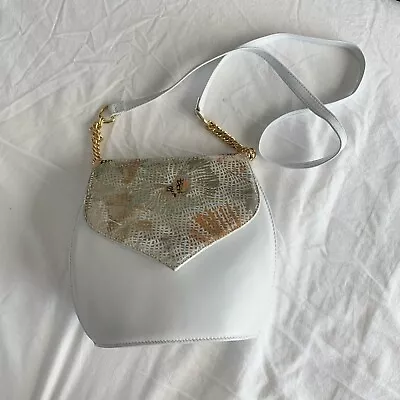 High Fashion Made In Canada White Dome Crossbody Bag Women • $10.50