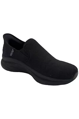 Skechers Men's D'lux Walker Slip-On Sneaker Black • $49.99