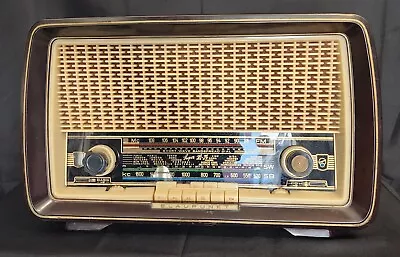 Vintage Blaupunkt Roma Radio Type 2510 Bakelite Casing German Made Tube Amplifie • $46.20