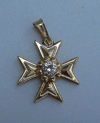 9ct 9k 375 Yellow Gold Maltese Cross Amalfi Cross Pendant With Stone • £63.86