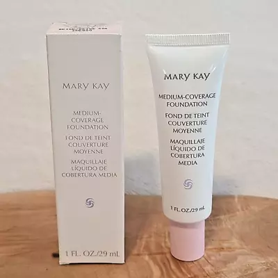 MARY KAY Medium-Coverage Foundation BEIGE 404 Pink Cap Normal / Oily Skin 356900 • $32.95