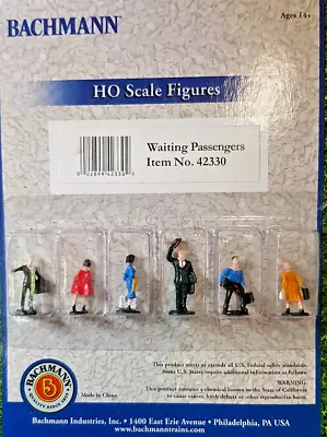 Bachmann WAITING PASSENGERS X 6 42330 - Suit HO / OO Model Trains • $19.99