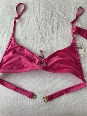 $25 • Buy Tigerlily Size L. Bikini Top. Never Worn