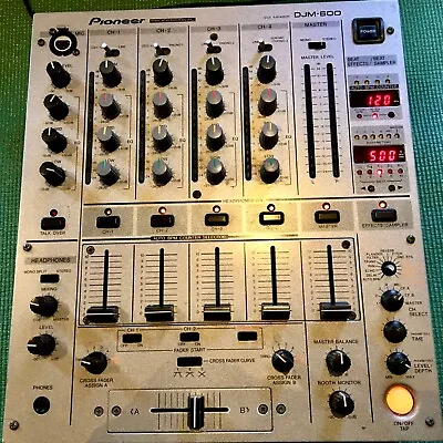 Pioneer DJM600 4 Channel Professional DJ Mixer • £150