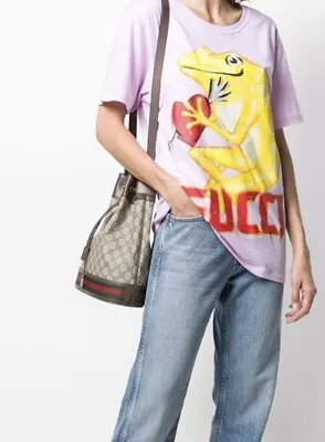 $664.40 • Buy NWT Gucci Frog Heart Graphic Tee Shirt AUTHENTICATED! Xs Oversized Fits Bigger
