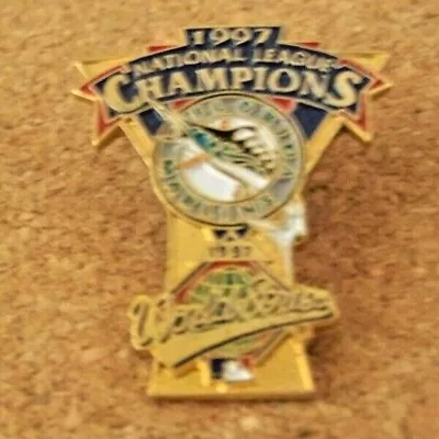 1997 Florida Marlins NL Champions WS Pin World Series National League MLB C40464 • $12