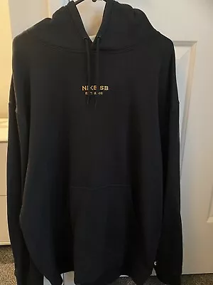 Mens Nike SB Hoodie Black XL • $60