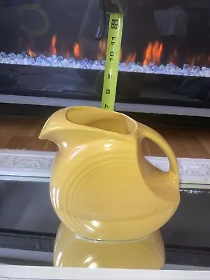 Fiesta Ware Vintage Large Original Mustard Water Disc Pitcher Jug 7.25” H • $35.95