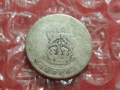 £0.99 • Buy 1915 George V Sixpence.