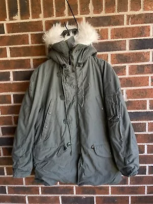 Vintage 80s Army Coat Extreme Cold Weather Parka N-3B Men Medium Green Fur Hood • $80