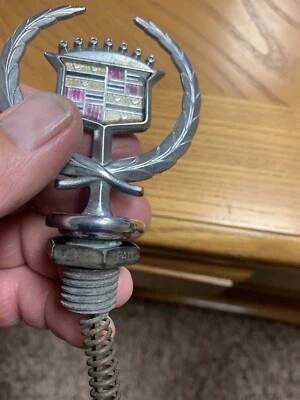 $14.99 • Buy Vintage Cadillac Chrome Hood Ornament Emblem Crest Wreath 847 AC2 Great Finish
