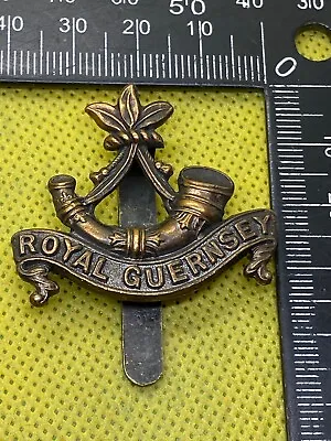 WW1 British Army Royal Guernsey Regiment Cap Badge • $29.69
