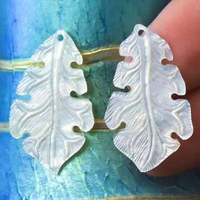 White Mother-of-Pearl Shell Carving Oak Tree Leaf Earring Pair Handmade 2.68 G • $24