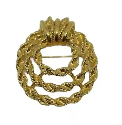 Monet Brooch Twisted Rope Circle Lapel Pin Gold Tone Wreath Signed Vintage • $14.99