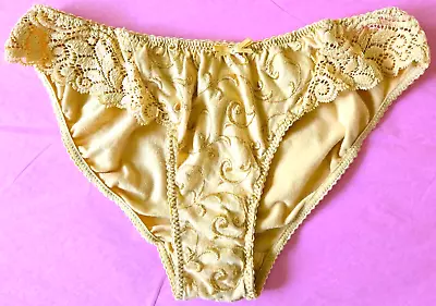 Vintage 90's Victoria's Secret Gold Embroidered Cotton Lace Bikini Panties Bow M • $19.99