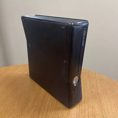 MICROSOFT XBOX 360 S 1439 4GB CONSOLE ONLY - TESTED - No HDD Cover • $44.95