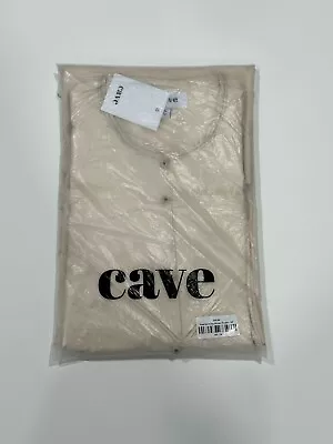 Cave Pearled Ivory Omani Thobe 56” /M NWT • $45