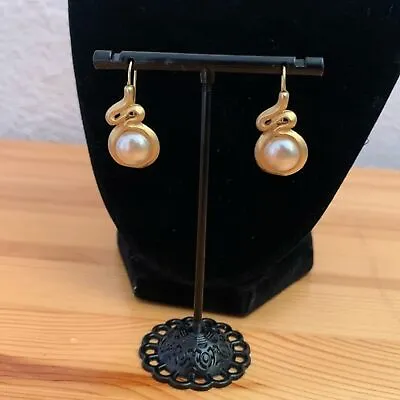 Vintage Style Gold Tone And Faux Pearl Earrings The Limited • $14.95