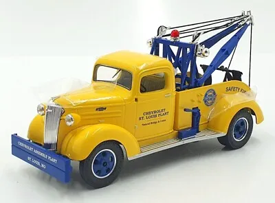 First Gear 1/30 Scale 19-2647 - 1937 Chevrolet Tow Truck - Chevrolet St. Louis • $148.49