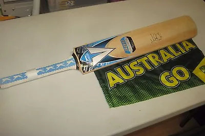 $399 • Buy Michael Clarke (Australia) Signed Full Size Slazenger 389 Panther Cricket Bat 2