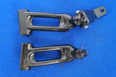 $100 • Buy Genuine Harley Davidson V-rod Street Rod Vrod Rear Passenger Foot Peg Rest 06-07